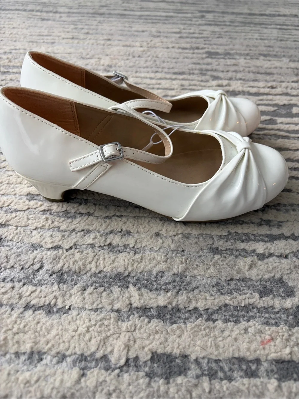 The Children's Place White Patent Mary Jane Bow Shoes
